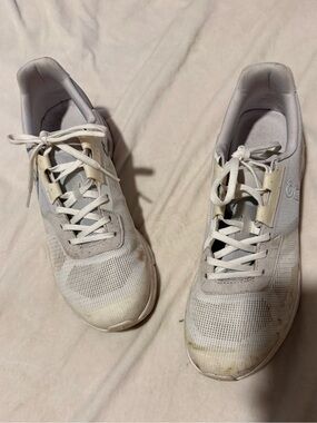 On Running Off-White Knit Lace-Up Sneakers